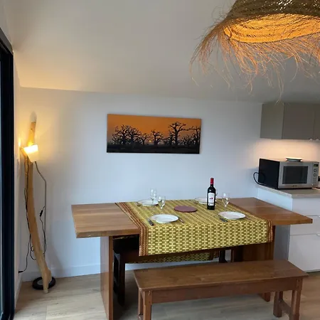 Appartement Samui - Equipe Borne De Recharge - Powering Station Electric Car Capbreton
